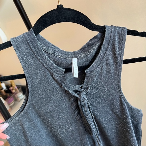 Z Supply All Tied Up Gray Swing Mini Dress Size Small - Picture 3 of 4